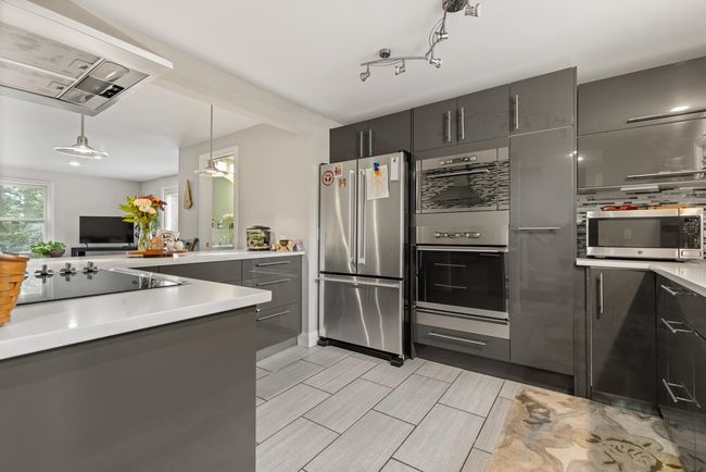 UNIT-21 - 56 Durham Rd, Condo with 2 bedrooms, 2 bathrooms and null parking in Dover NH | Image 7