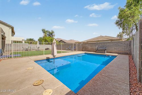 3737 E Constitution Ct, Gilbert, AZ, 85296-8235 | Card Image