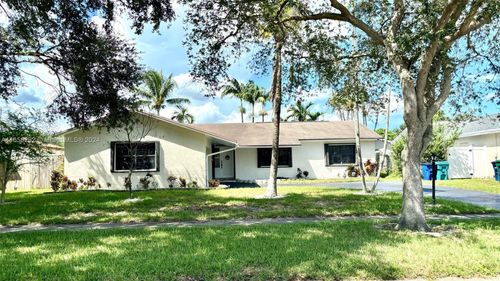11533 Sw 59th Ct, Cooper City, FL, 33330-4105 | Card Image