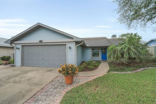 8742 Bermuda Ln, PORT RICHEY, FL, 34668-5940 | Card Image