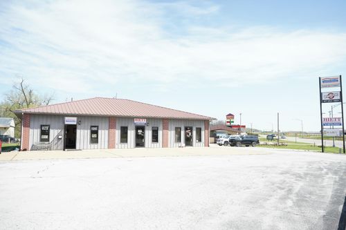 348 Ozark St, Cabool, MO, 65689-7403 | Card Image