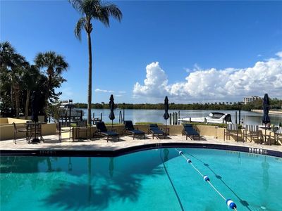 502 - 5701 Mariner Street, Condo with 2 bedrooms, 2 bathrooms and null parking in Tampa FL | Image 3