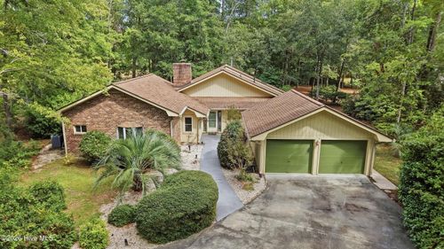 8 Niblick Ct, Carolina Shores, NC, 28467-2564 | Card Image
