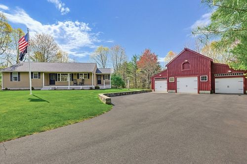 810 Glebe St, Taunton, MA, 02780-5154 | Card Image