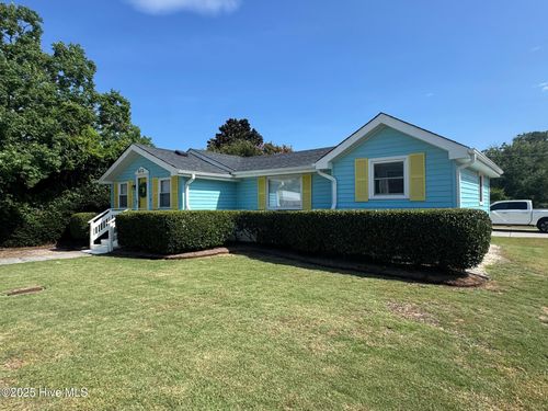 613 K Ave, Kure Beach, NC, 28449-3816 | Card Image