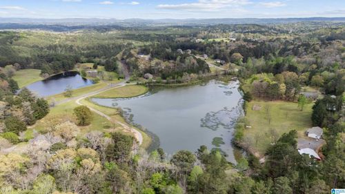 7550 Sedgefield Dr, Morris, AL, 35116-1975 | Card Image