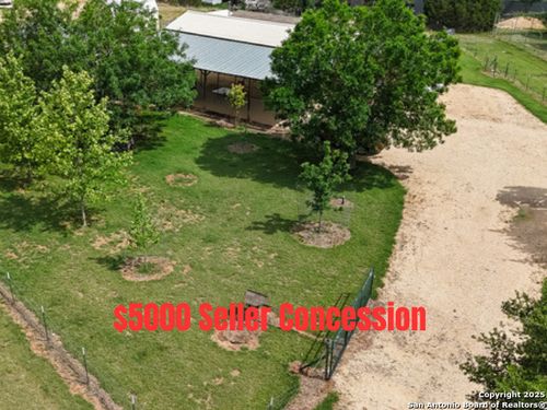 127 Mountain View Trl, Bandera, TX, 78003-5210 | Card Image