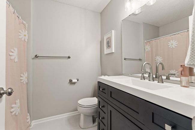 7371 Devin Ln, Townhouse with 3 bedrooms, 3 bathrooms and null parking in Shakopee MN | Image 22
