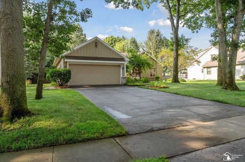 3347 Shadywood Dr, Lambertville, MI, 48144-9620 | Card Image