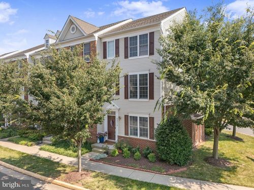 42915 Mccomas Ter, CHANTILLY, VA, 20152-6710 | Card Image