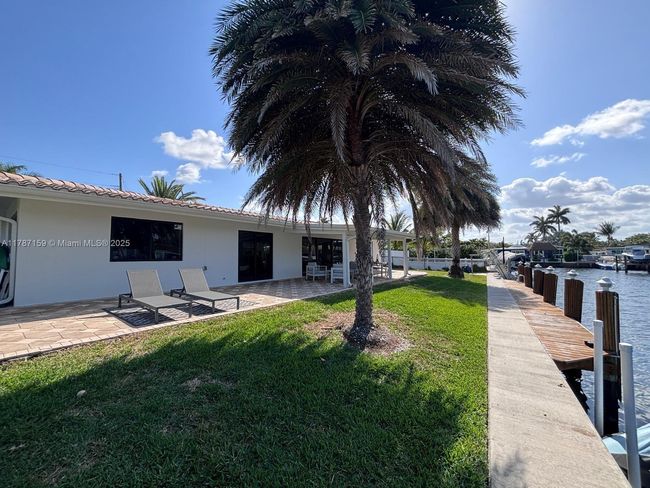 2501 Ne 50 Th St, House other with 3 bedrooms, 2 bathrooms and null parking in Lighthouse Point FL | Image 33