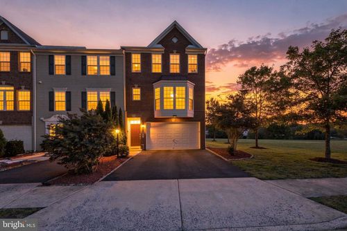 25421 Peaceful Ter, ALDIE, VA, 20105-2599 | Card Image