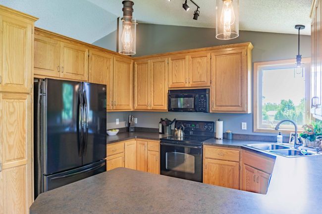 1918 Silver St, House other with 4 bedrooms, 3 bathrooms and null parking in Waconia MN | Image 15
