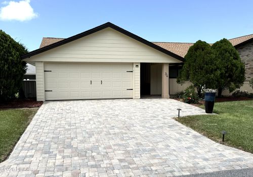 34 Lake Fairgreen Cir, NEW SMYRNA BEACH, FL, 32168-6147 | Card Image