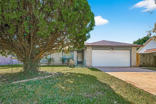2803 Fir Crest Ct, Stafford, TX, 77477-6005 | Card Image