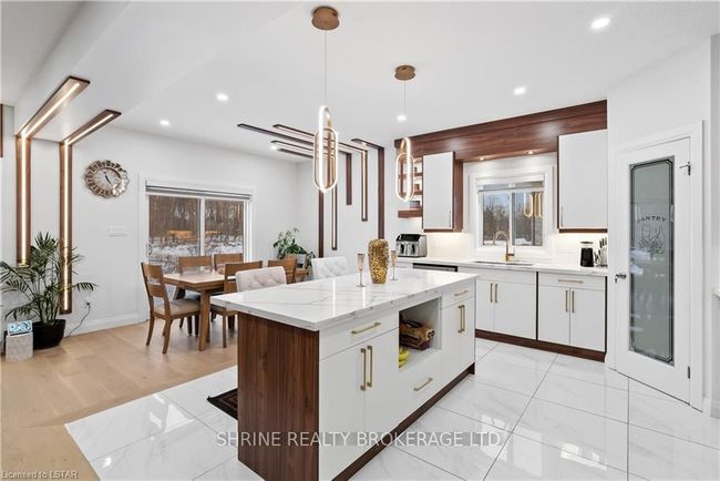 2637 Bobolink Lane, House other with 4 bedrooms, 4 bathrooms and 2 parking in London ON | Image 8
