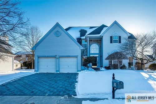 34 Scenic Dr, Dayton, NJ, 08810-1495 | Card Image