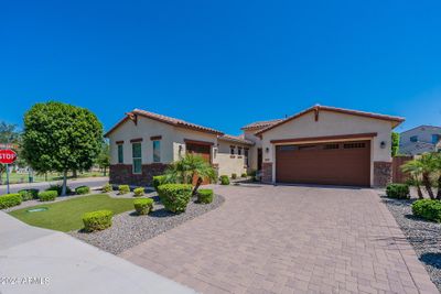 3853 S Wilson Drive, House other with 3 bedrooms, 3 bathrooms and null parking in Chandler AZ | Image 2