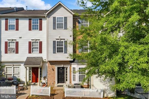 2002 Bell Point Ct, ODENTON, MD, 21113-4012 | Card Image