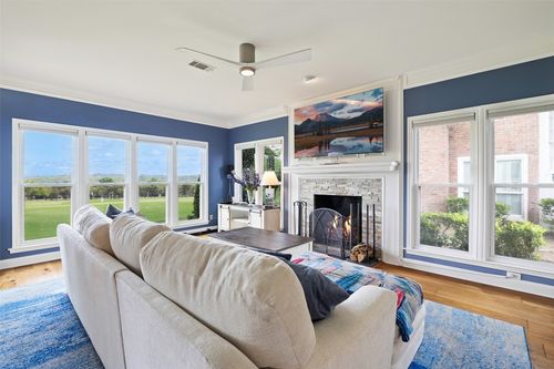 unit-19-16 Tournament Way, The Hills, TX, 78738-1154 | Card Image