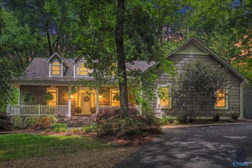 213 Inez St, Boaz, AL, 35957-6237 | Card Image