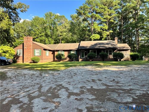 3749 Richmond Hwy, Tappahannock, VA, 22560-5506 | Card Image