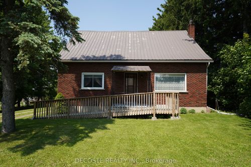 305 County Rd 10, Vankleek Hill, ON, K0B1R0 | Card Image