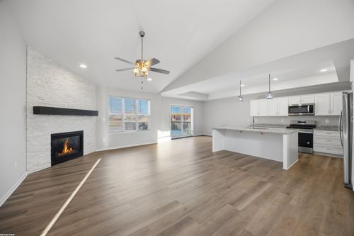 45215 Fairchild Rd, Macomb, MI, 48042-5417 | Card Image