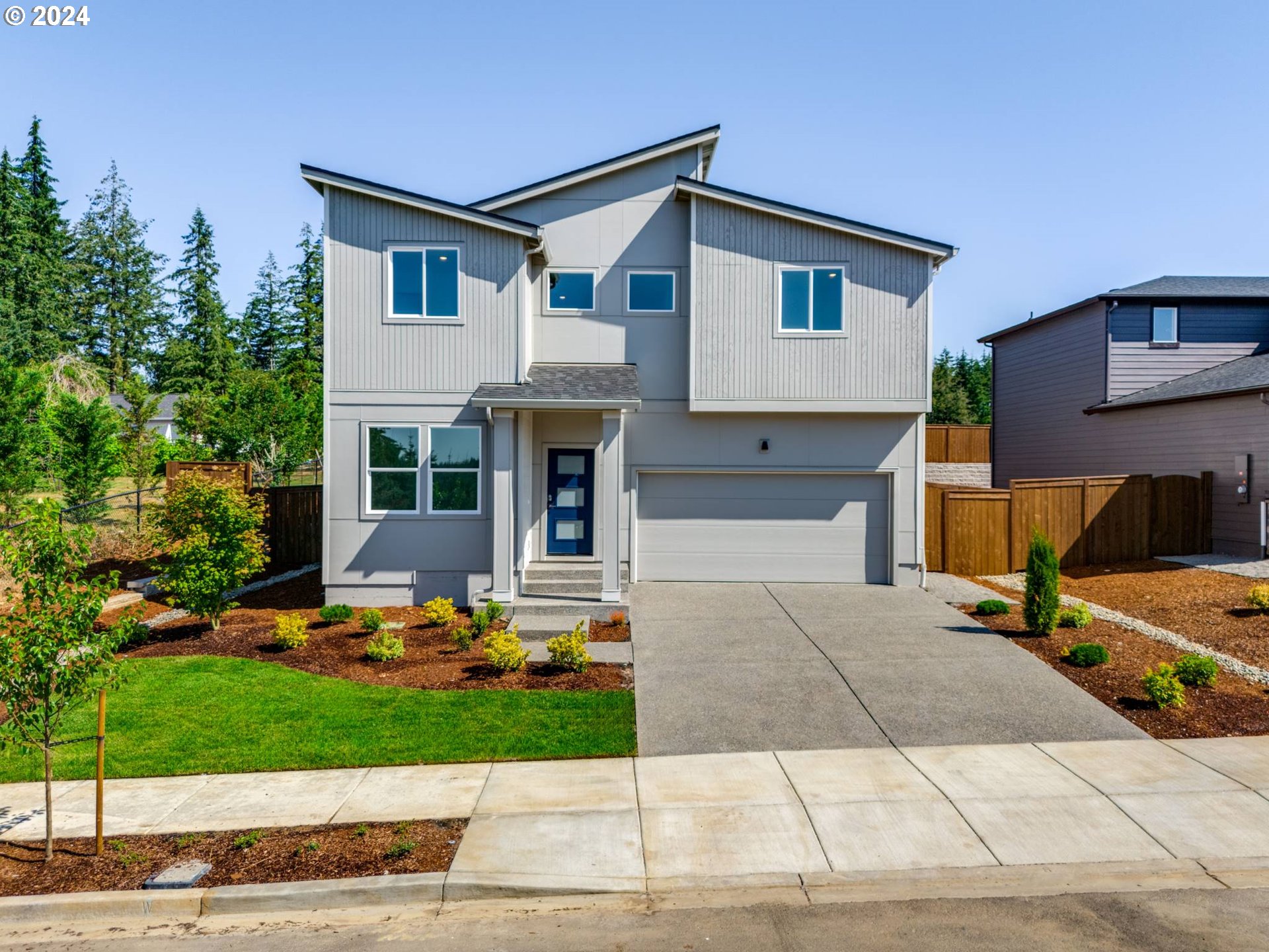 18th St, LA Center, WA 98629