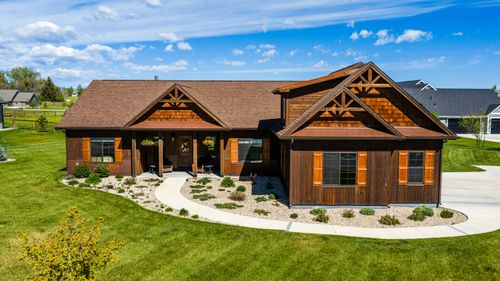 2 Wishbone Way, Sheridan, WY, 82801-8554 | Card Image