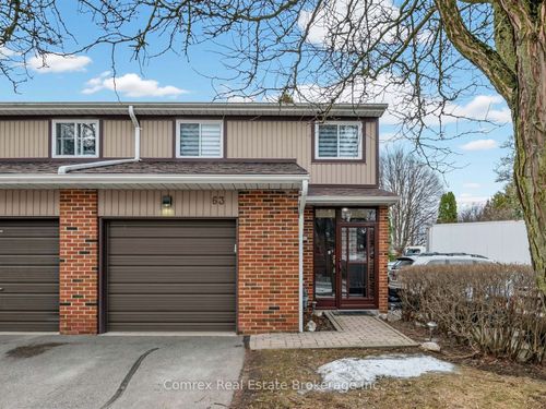 63 Kindale Way, Thornhill, ON, L3T4Z2 | Card Image