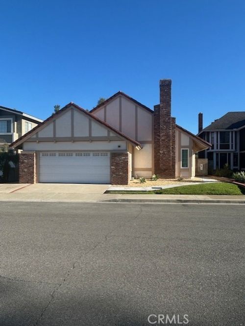 8 Cape Cod, Irvine, CA, 92620-2711 | Card Image