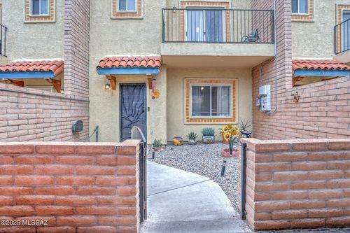 unit-4-3516 S Mission Rd, Tucson, AZ, 85713-5680 | Card Image