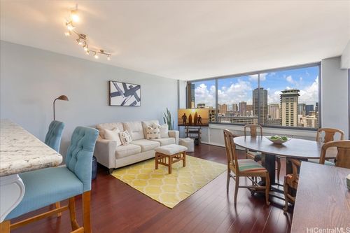 2801-430 Lewers St, Honolulu, HI, 96815-2444 | Card Image