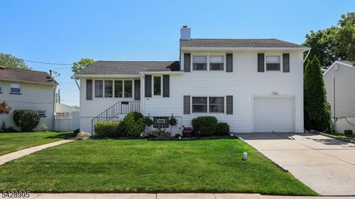 47 Miliken Rd, Colonia, NJ, 07067-1218 | Card Image