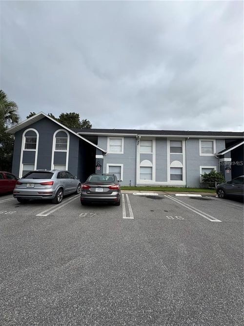 apt-3-4136 Pershing Pointe Pl, ORLANDO, FL, 32822-3798 | Card Image