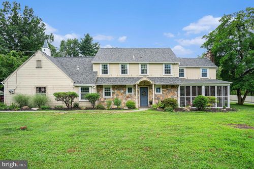 129 W Township Line Rd, Eagleville, PA, 19403-4352 | Card Image