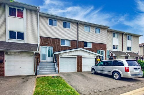 144-30 Sandringham Crt, Brampton, ON, L6T3Z3 | Card Image