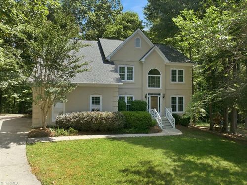 3205 Rider Ct, Jamestown, NC, 27282-8672 | Card Image