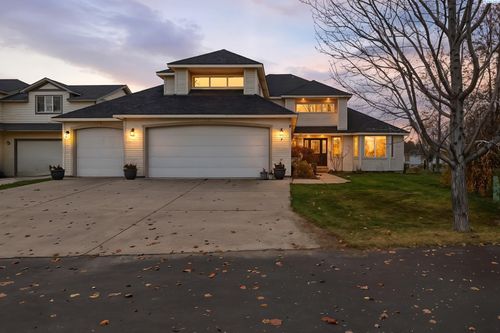 7 Buttercup Ct, Pasco, WA, 99301-1898 | Card Image