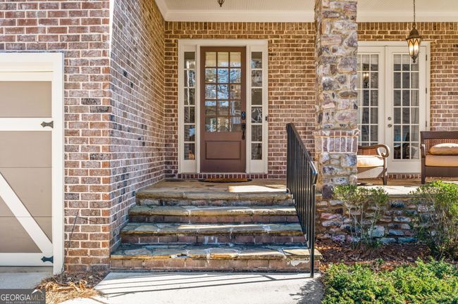 3041 Riverbrooke Court, House other with 5 bedrooms, 5 bathrooms and null parking in Atlanta GA | Image 3