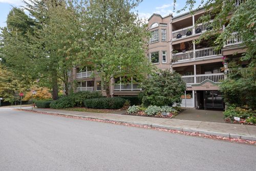 102-828 Gilford St, Vancouver, BC, V6G2N6 | Card Image
