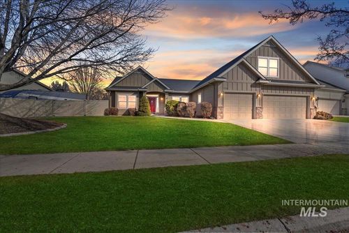 2716 S Bayou Bar Way, Meridian, ID, 83642-6726 | Card Image