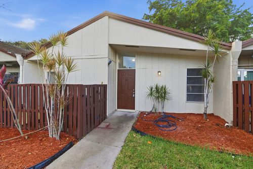 9b-11634 Orange Blossom Ln, Boca Raton, FL, 33428-5577 | Card Image