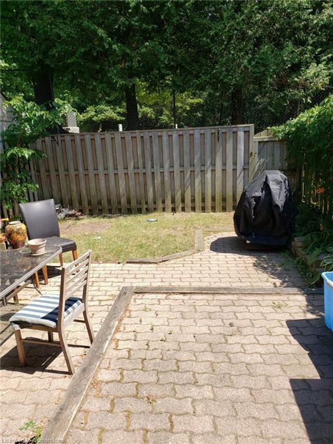 7 - 206 Green Valley Dr, Townhouse with 3 bedrooms, 2 bathrooms and 1 parking in Kitchener ON | Image 40