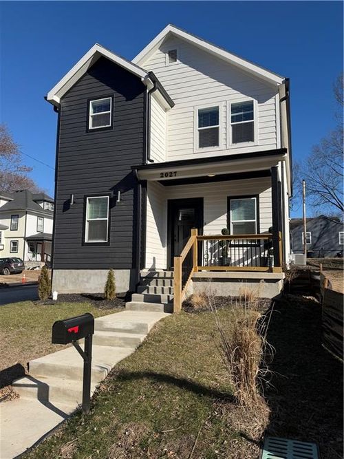 2027 Agnes Ave, Kansas City, MO, 64127 | Card Image