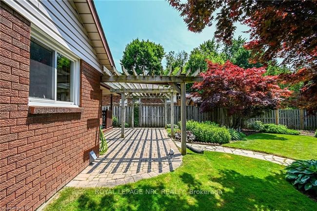 601 Bunting Rd, House other with 3 bedrooms, 2 bathrooms and 6 parking in Saint Catharines ON | Image 36