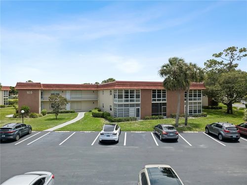 203-105 Spring Lake Ct, VERO BEACH, FL, 32962-1763 | Card Image