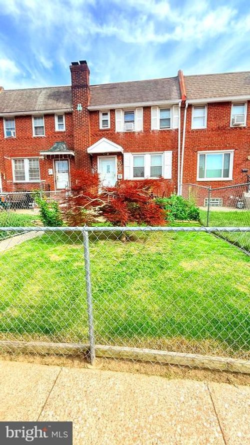 238 Wynnewood Ave, LANSDOWNE, PA, 19050-1730 | Card Image