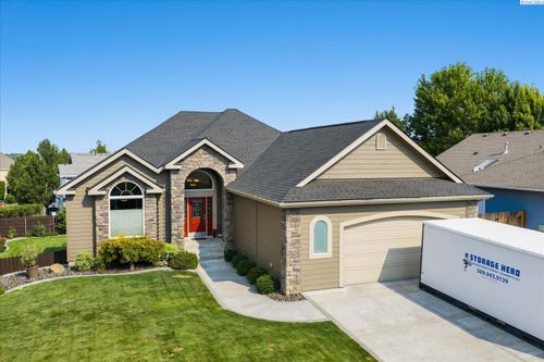 8824 W 1st Place, Kennewick, WA, 99336 | Card Image